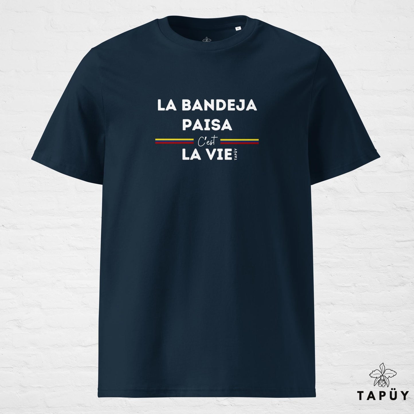 T-Shirt Homme La Bandeja Paisa C’est La Vie Bleu Marine / S de la marque Tapüy